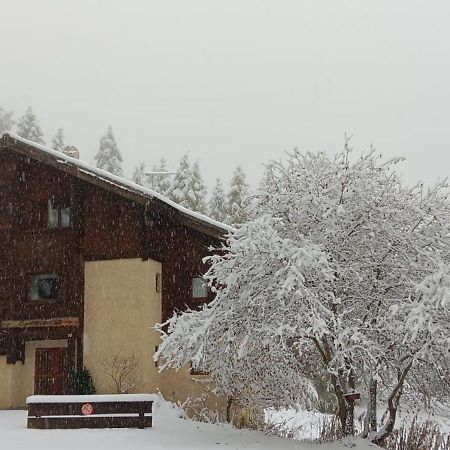 לז אור Chalet Les Arolles מראה חיצוני תמונה